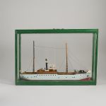 1713 2511 SHIP MODEL